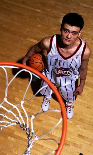 北京国安余 北京国安余