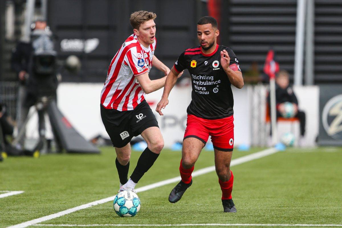 足球运动员 足球运动员