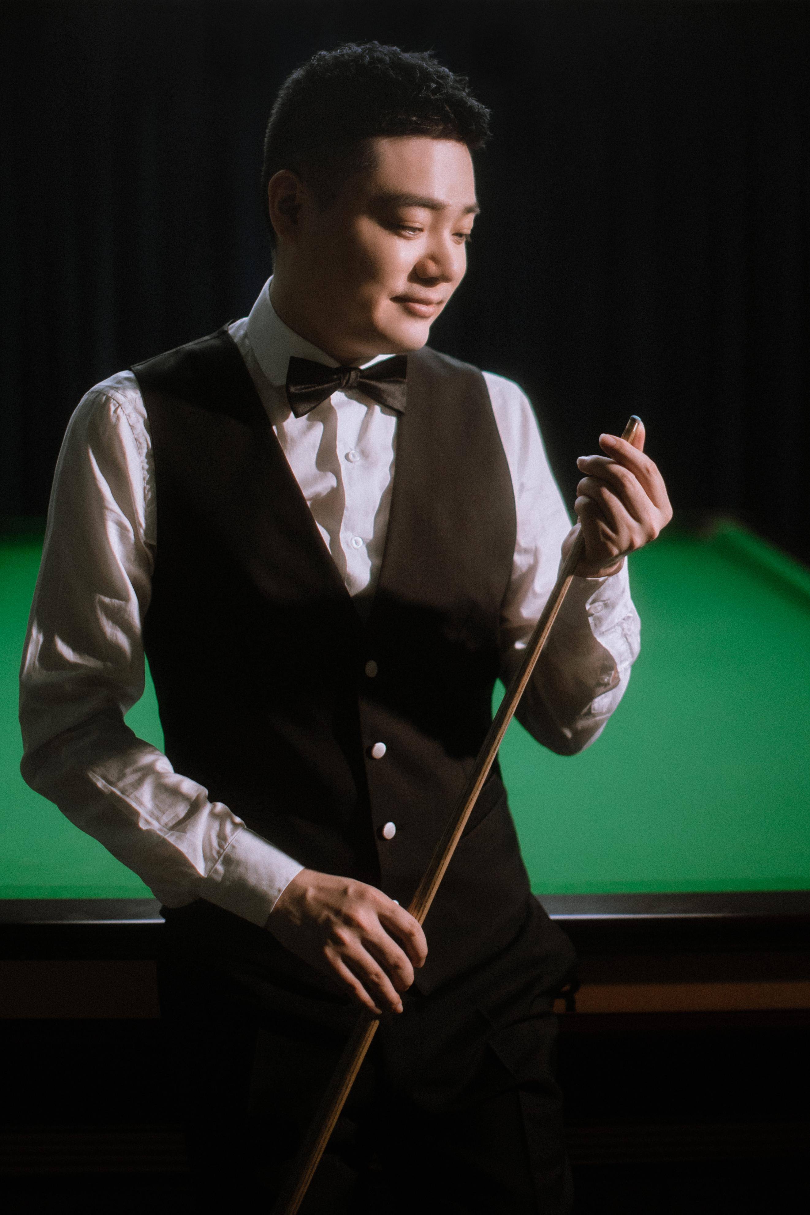 全队的积极 全队的积极