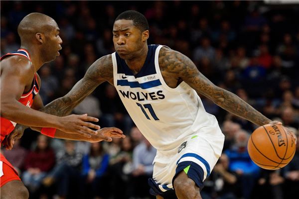 使对手防守 使对手防守