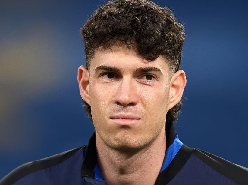 热爱足球的 热爱足球的