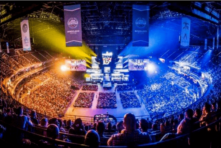 她的开团容 她的开团容